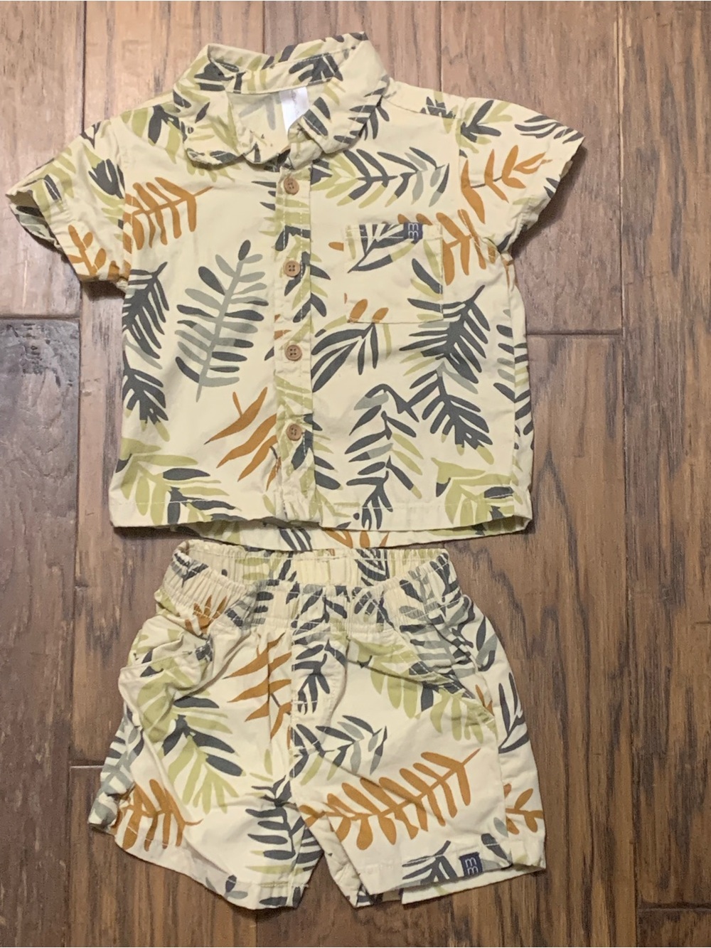 Tropical Leaf Button-Up Shirt & Shorts Set - Cream
